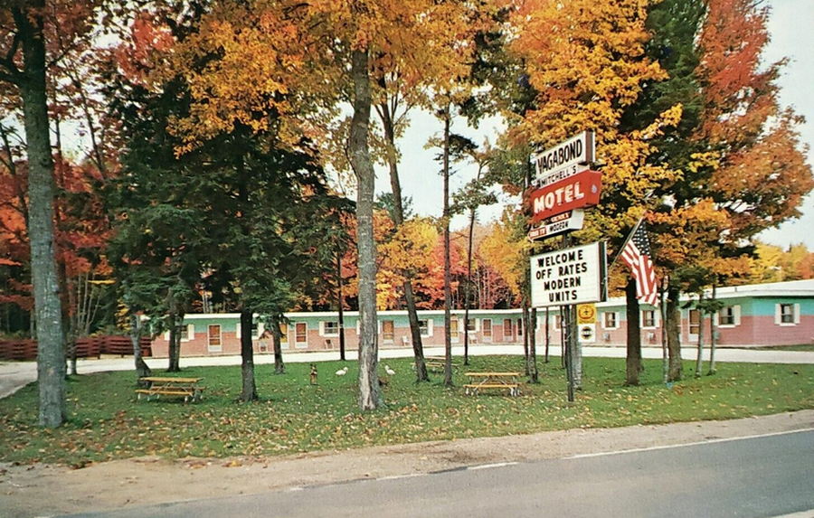 Vagabond Motel - Vintage Postcard (newer photo)